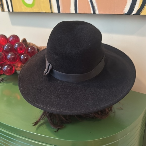 Peter Bettley London 100% black Rabbit fur hat - Picture 3 of 7